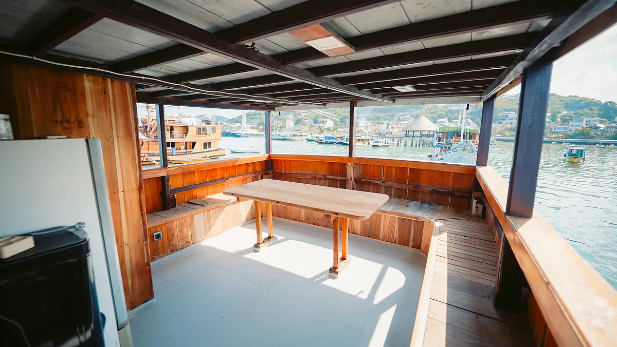 Pesona Bajo Phinisi - Luxury Phinisi Komodo Charter 2026